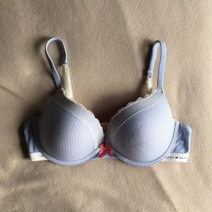 RESERVED FOR TRADE - Tommy Hilfiger Push-up Bra